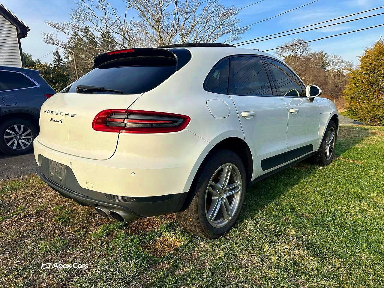 Porsche Macan 2016