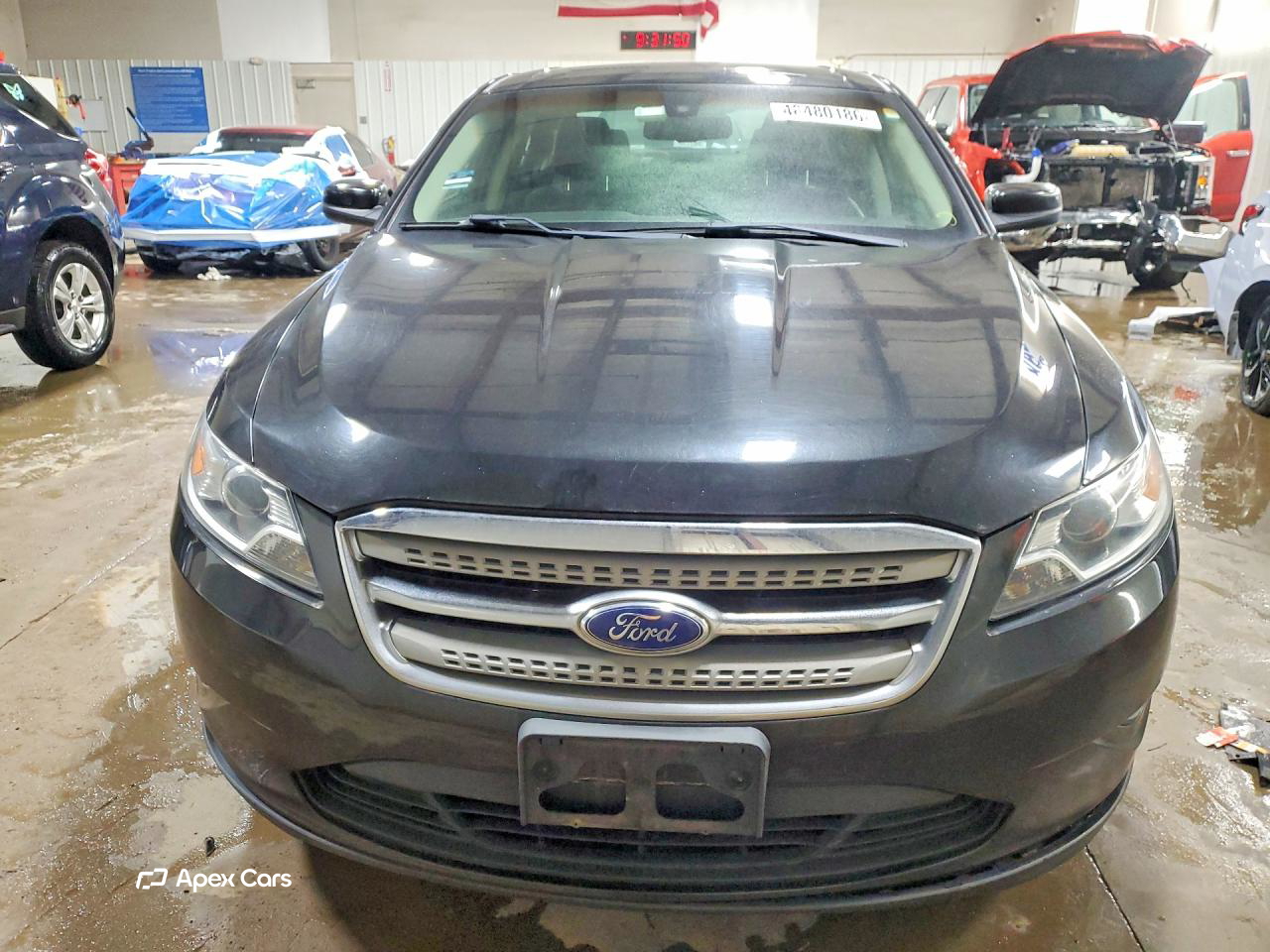 Ford Taurus 2011