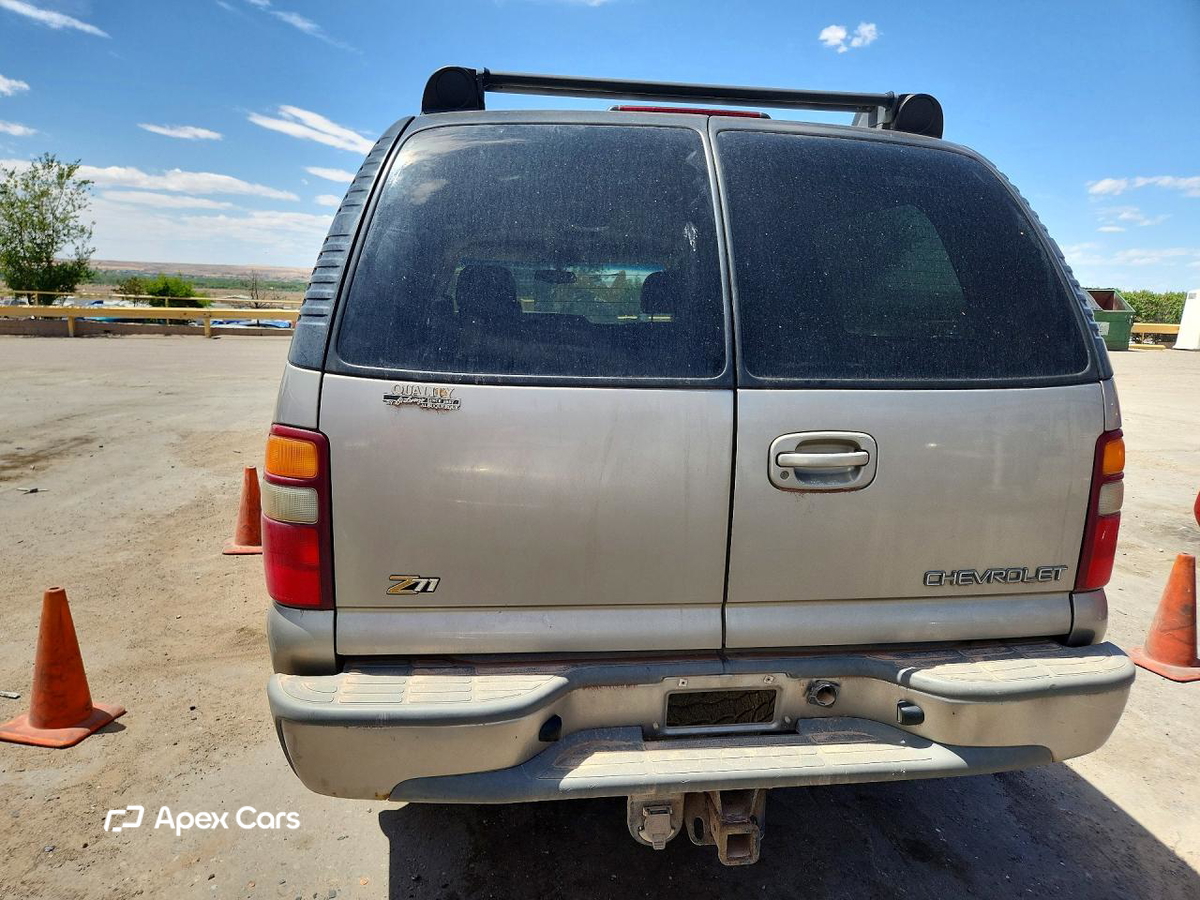 Chevrolet Suburban 2002