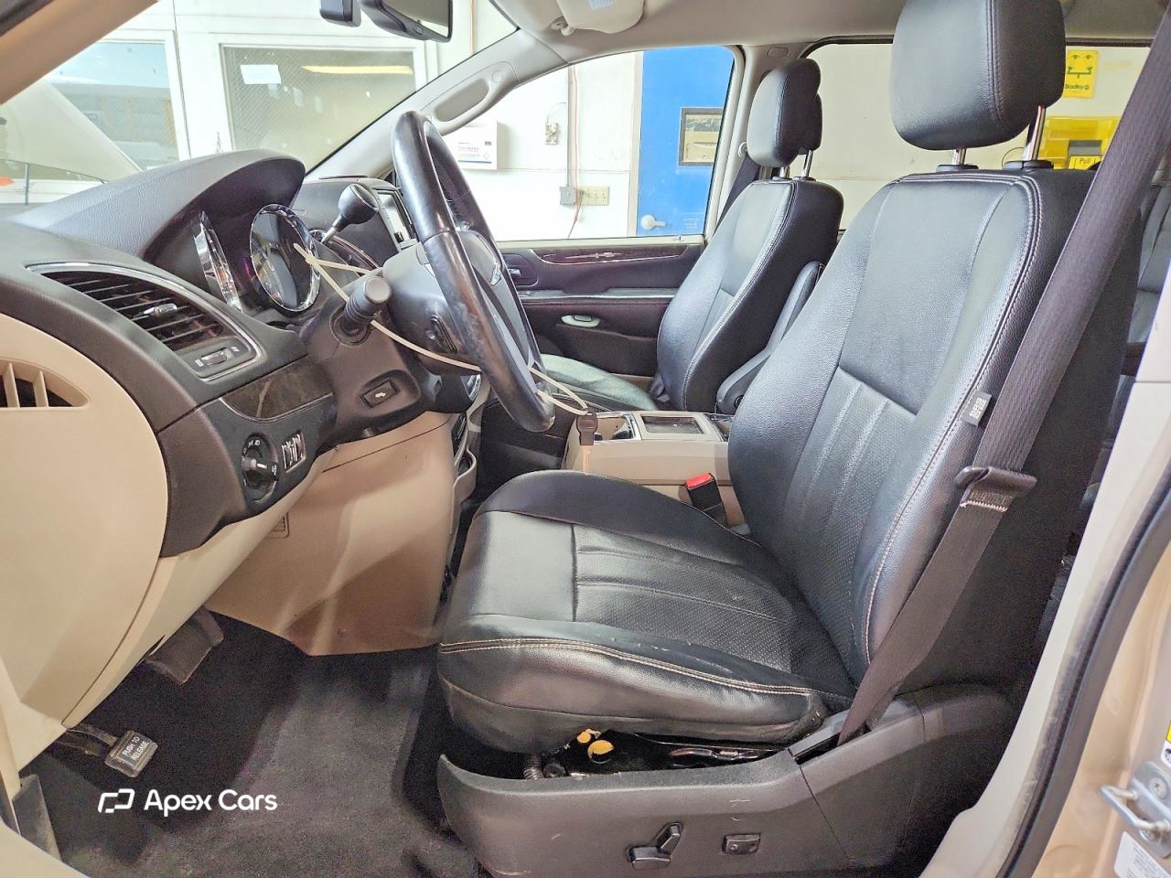 Chrysler Voyager 2013