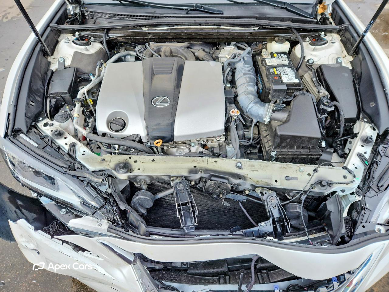 Lexus ES 2020