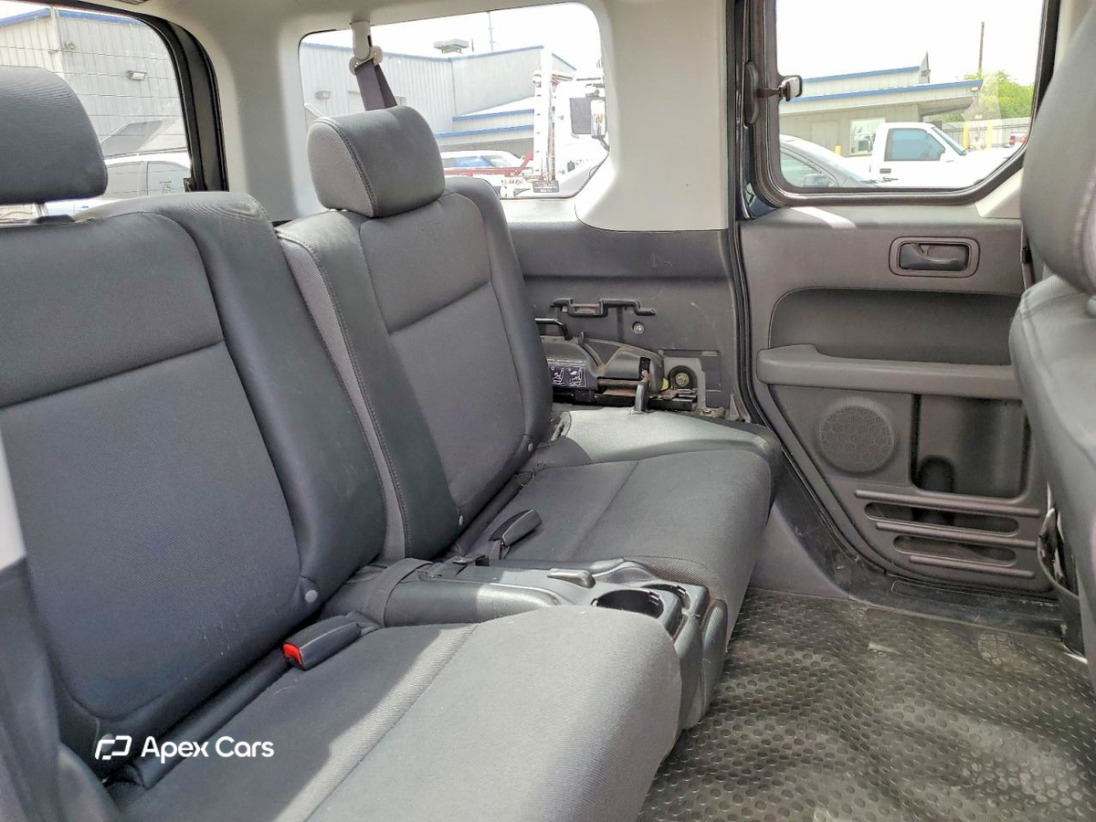 Honda Element 2003