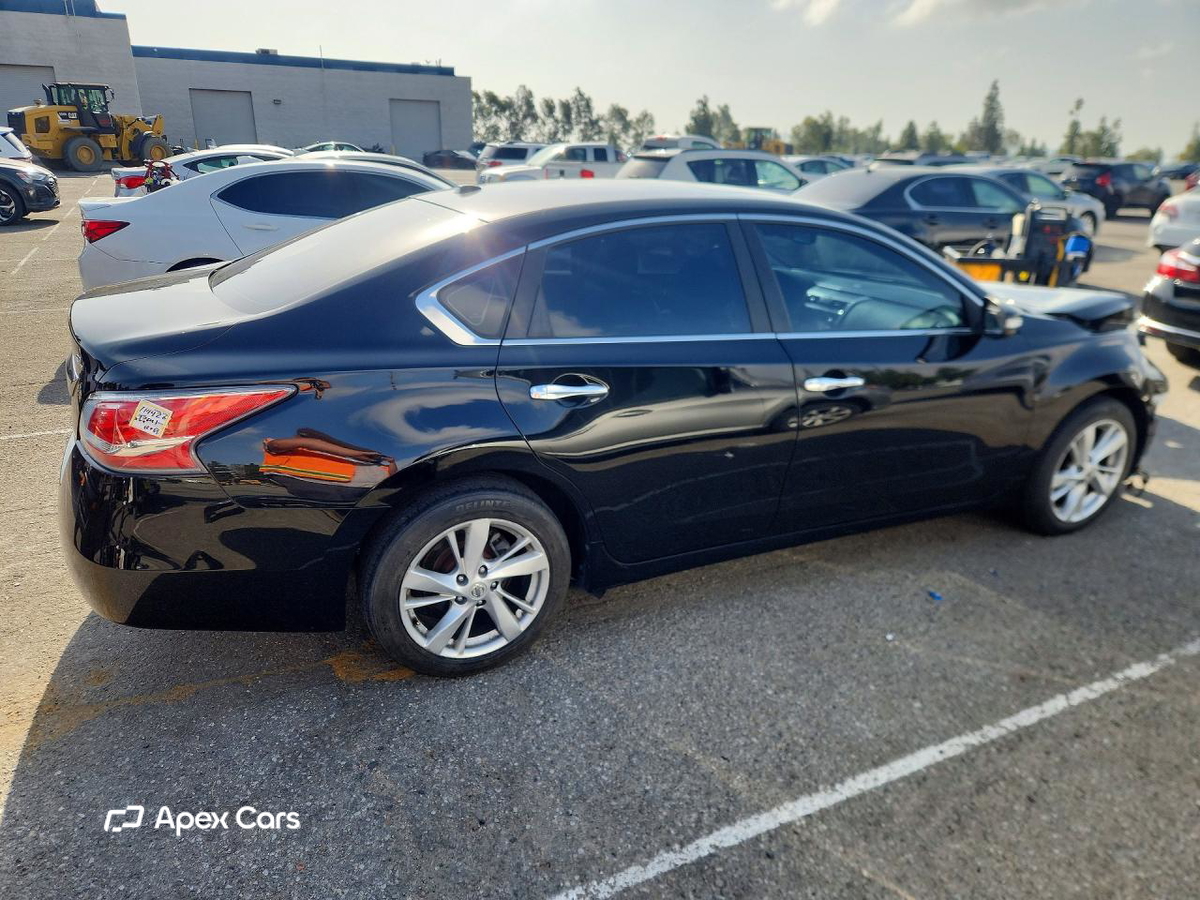 Nissan Altima 2015