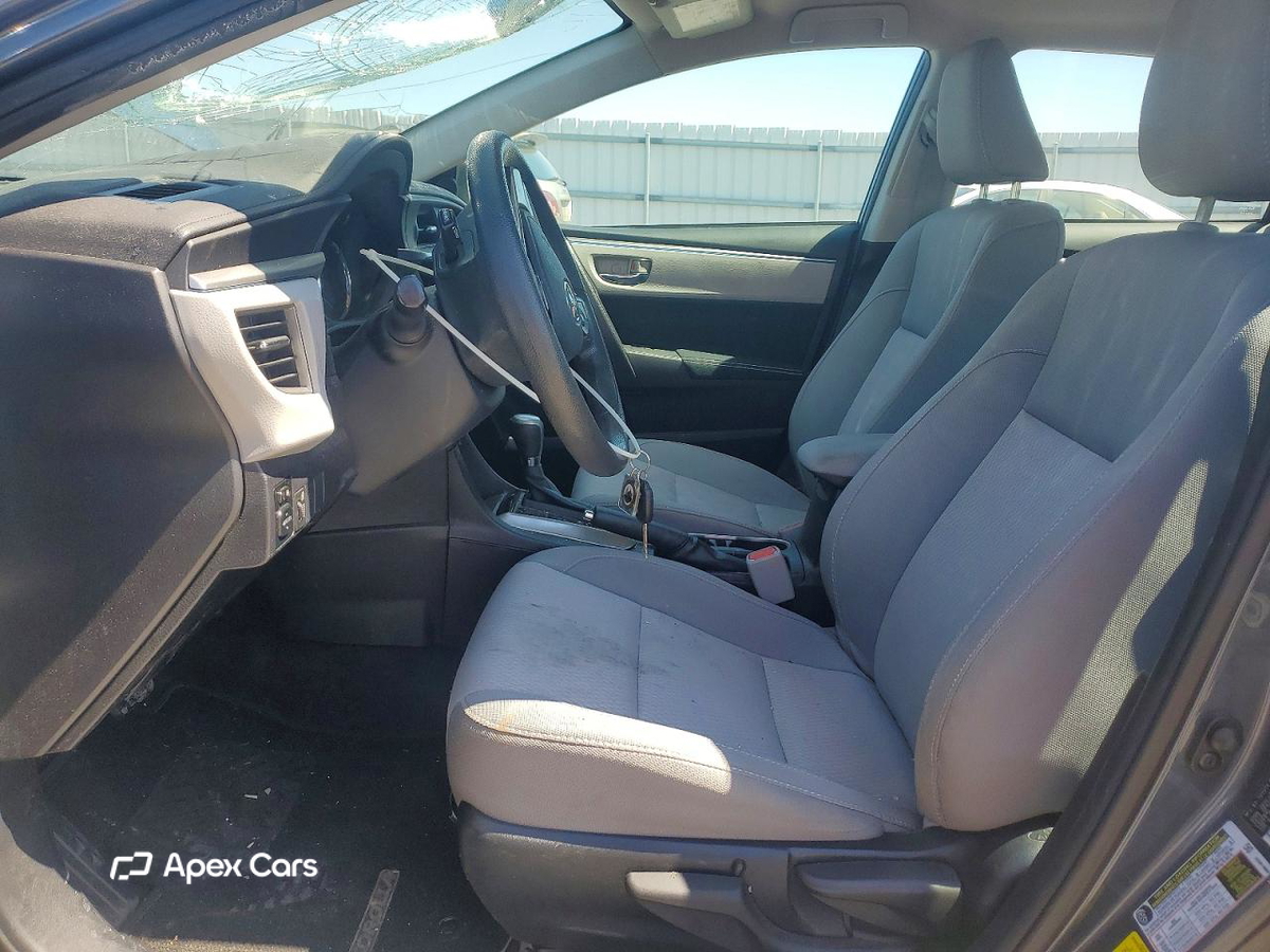 Toyota Corolla 2015