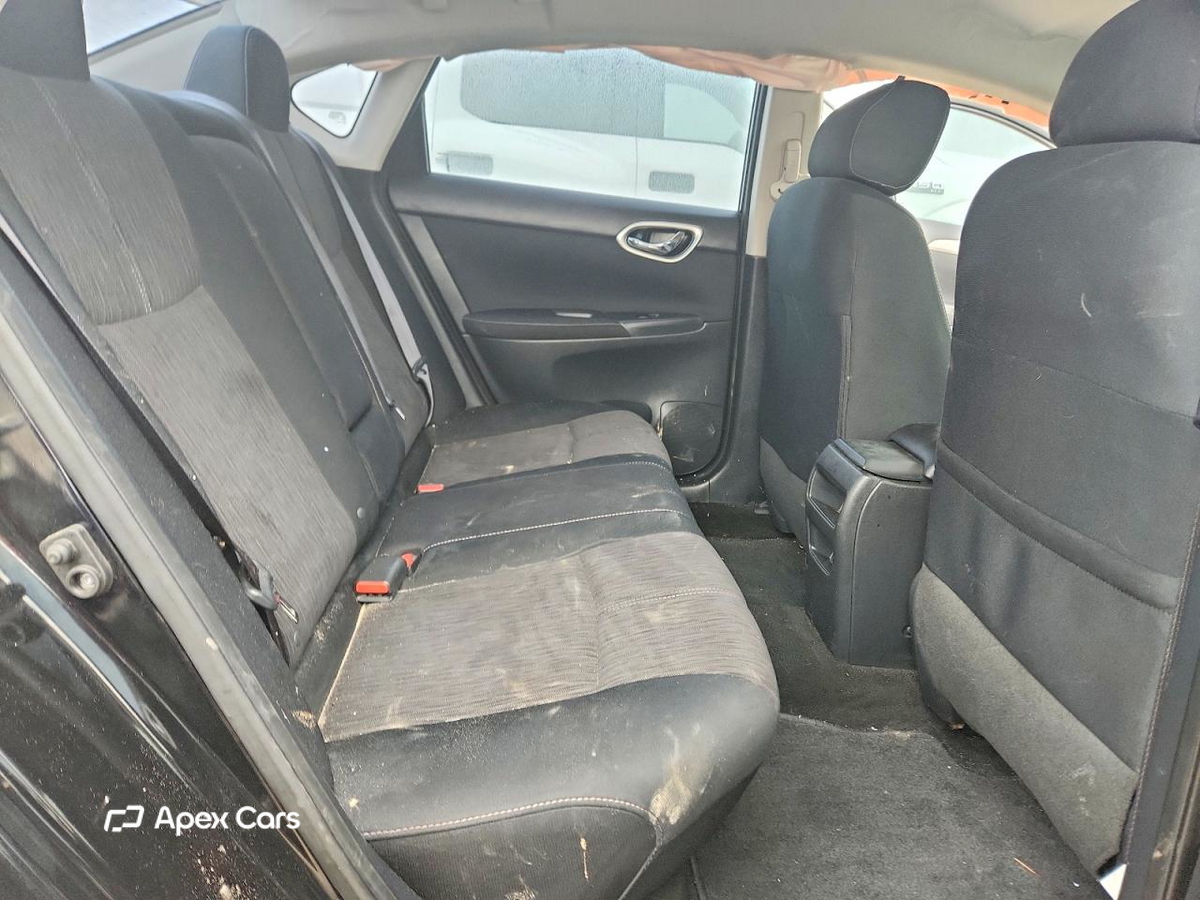 Nissan Sentra 2015