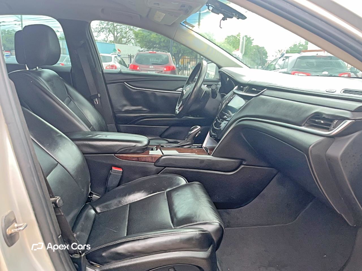 Cadillac XTS 2014