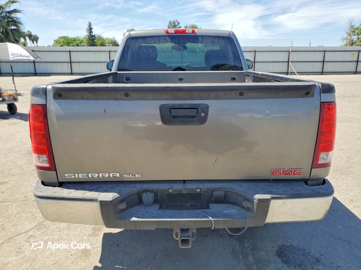 GMC Sierra 2013