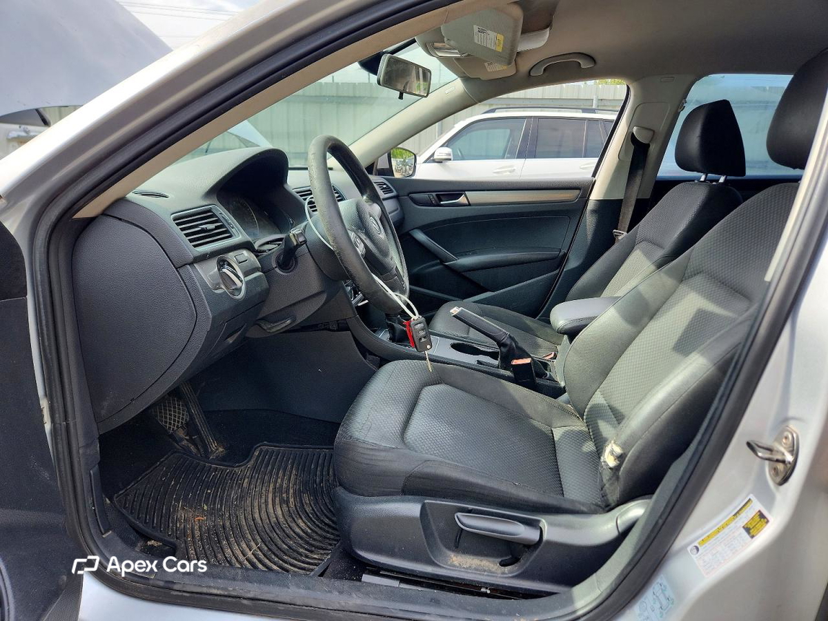 Volkswagen Passat 2013