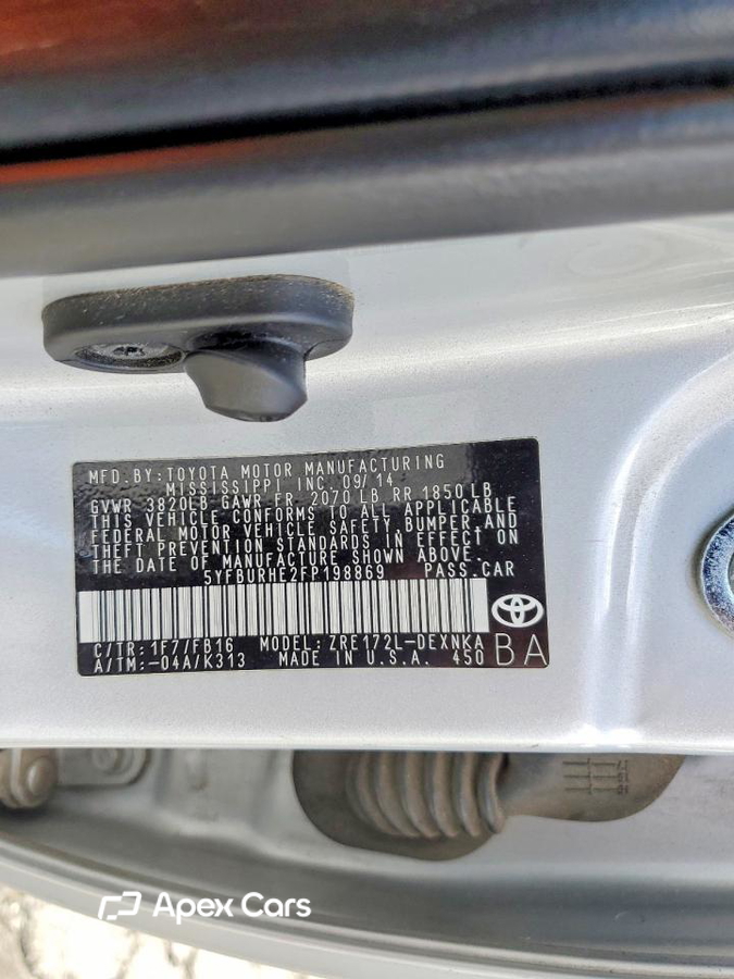 Toyota Corolla 2015