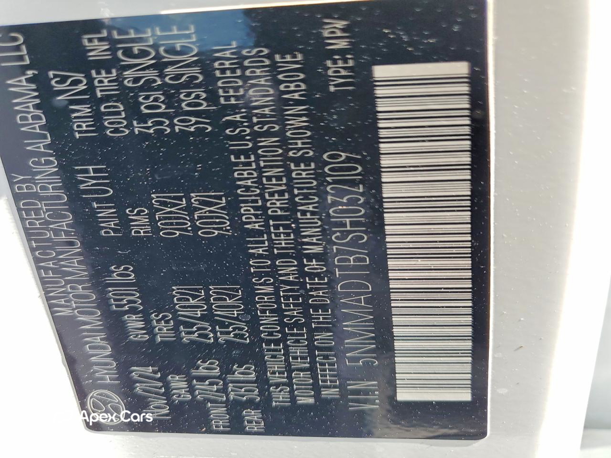 Genesis GV70 2025