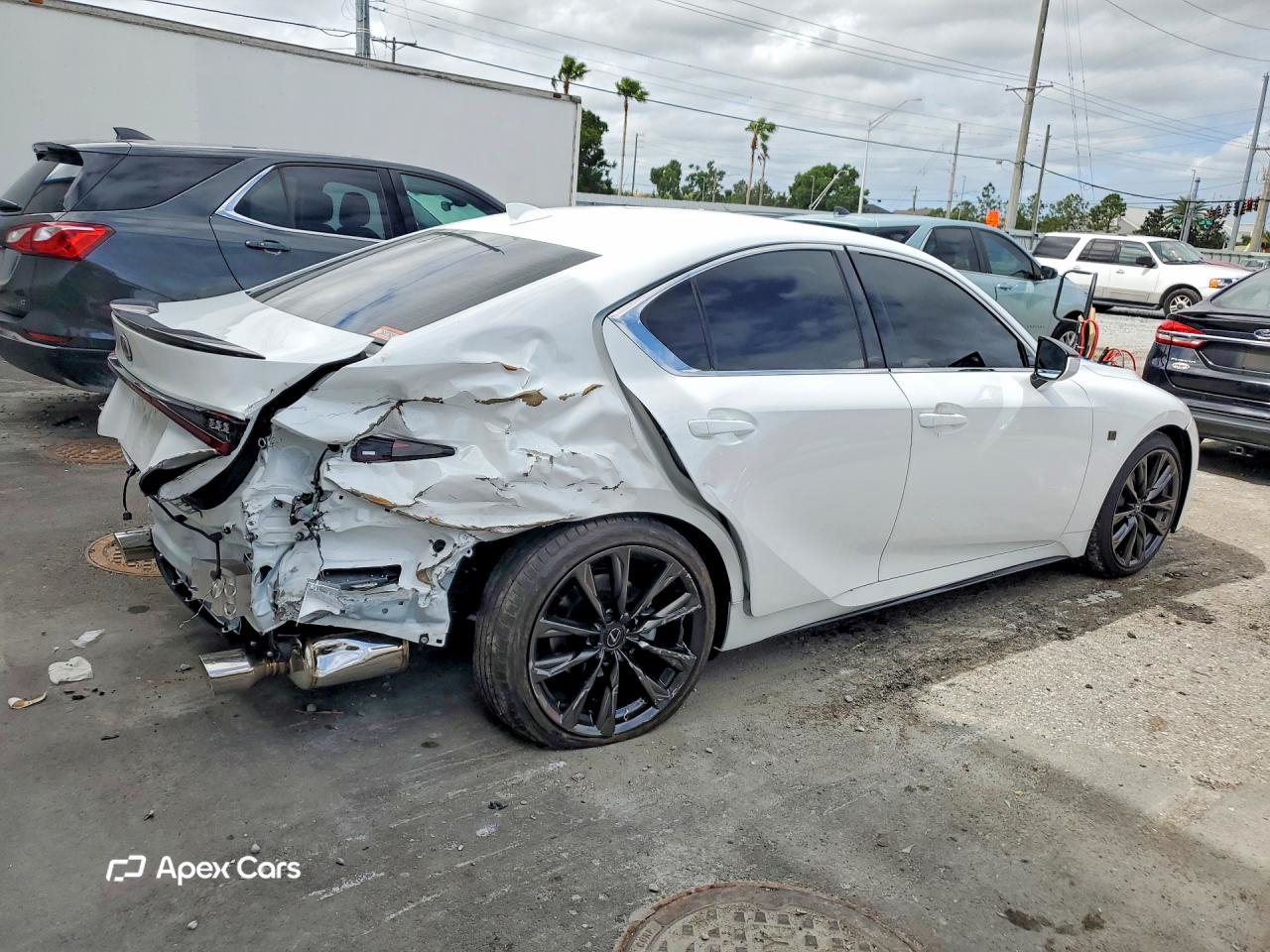 Lexus IS 2025