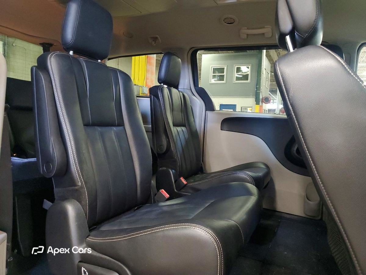 Chrysler Voyager 2014