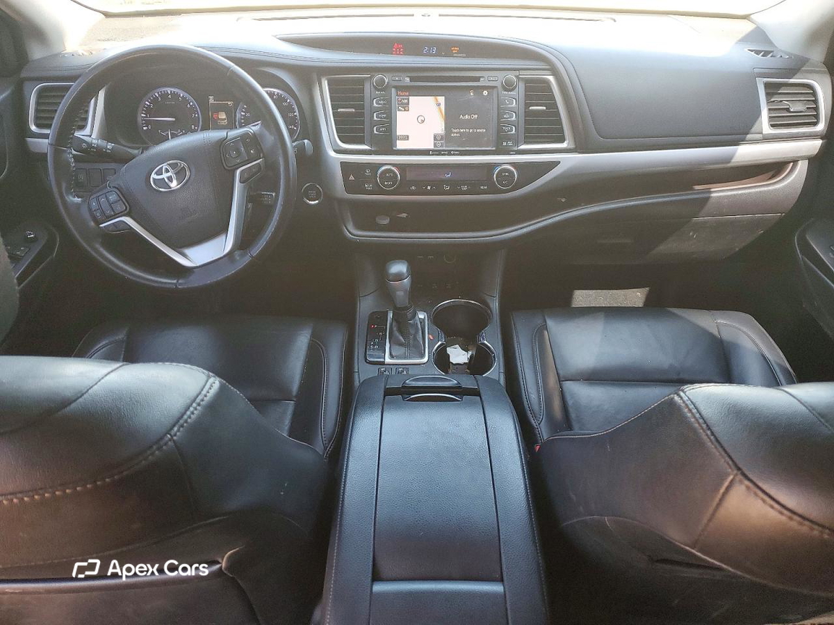 Toyota Highlander 2019