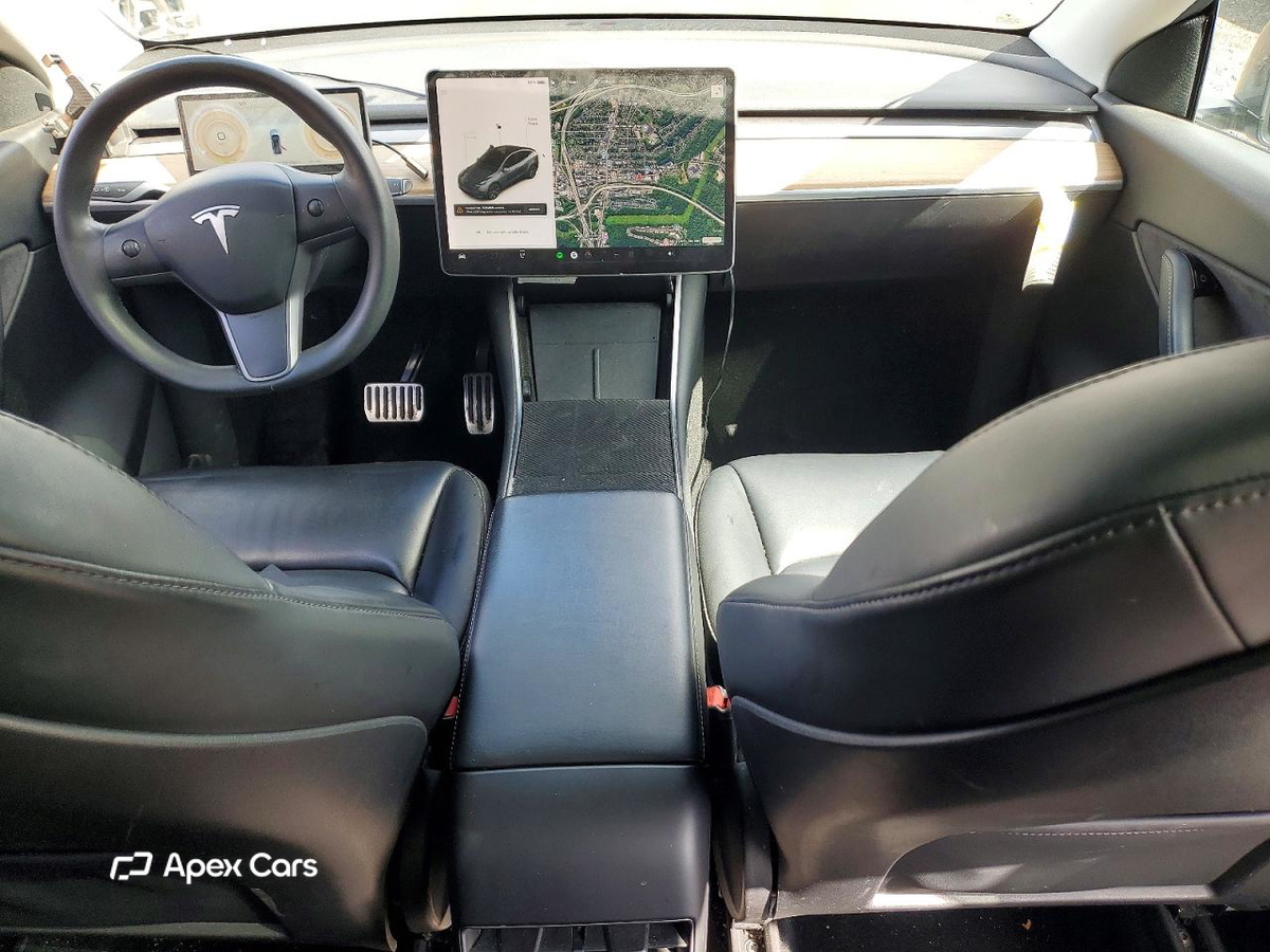 Tesla Model Y 2020