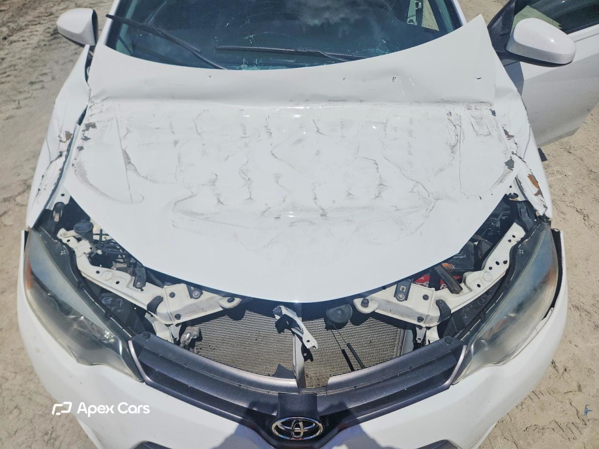 Toyota Corolla 2015