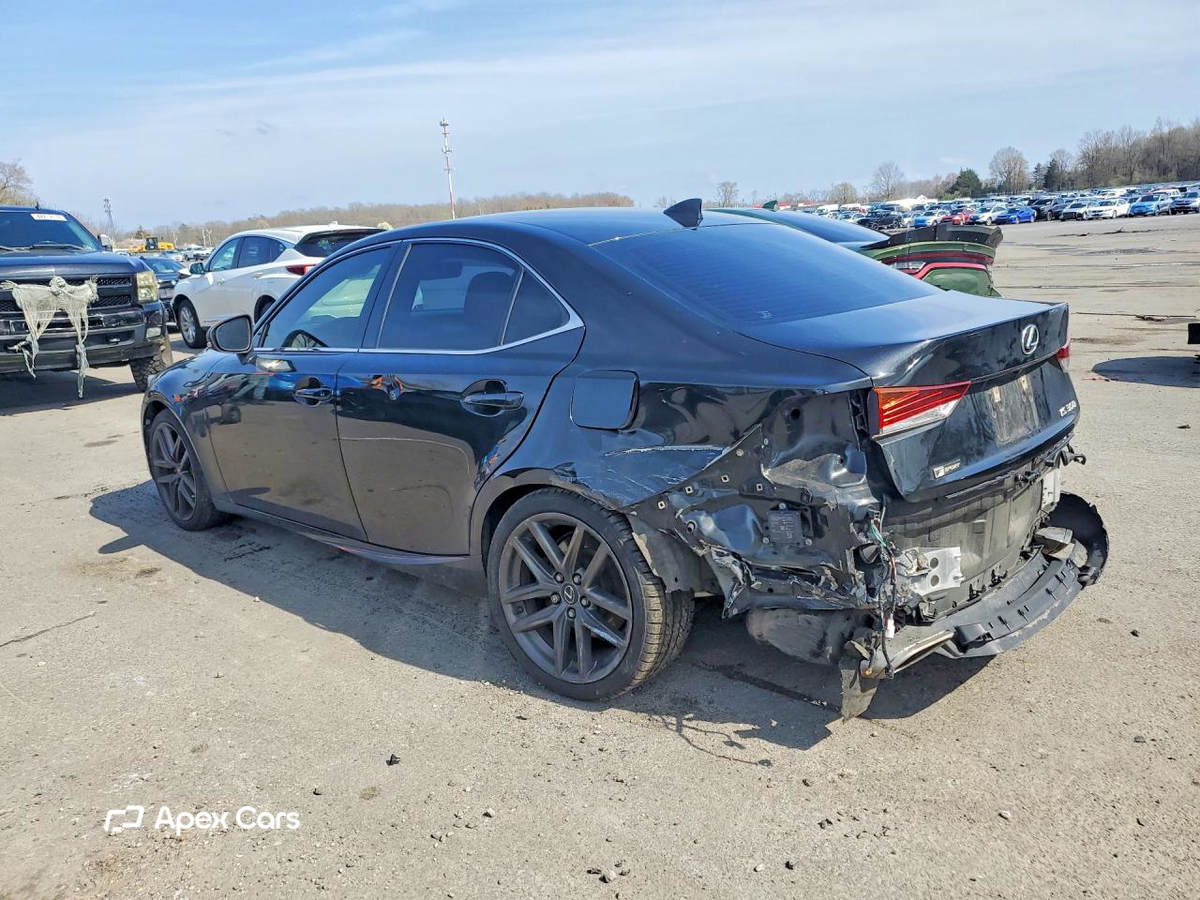 Lexus IS 2018