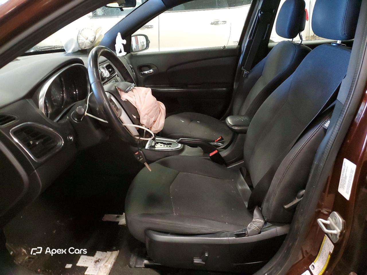 Chrysler 200 2012