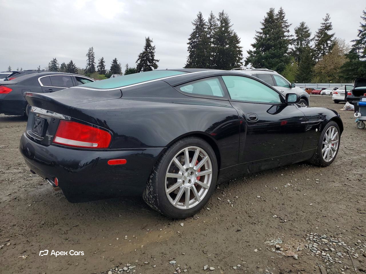 Aston Martin V12 Vanquish 2005