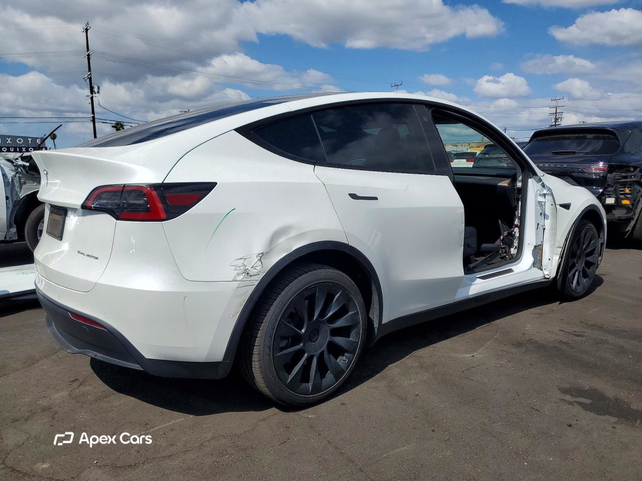 Tesla Model Y 2022
