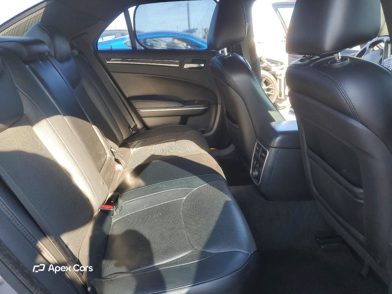 Chrysler 300 2014