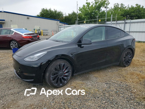 Tesla Model Y 2023 - Zdjęcie 1 z 5