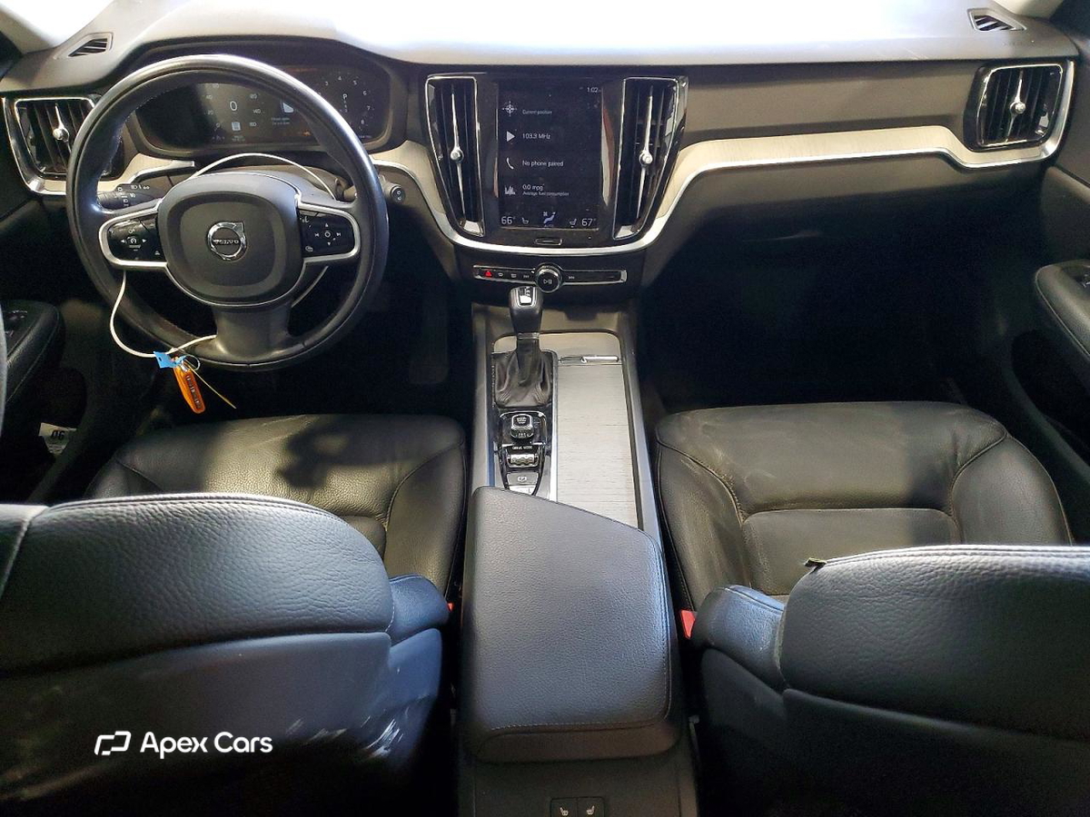Volvo V60 2021