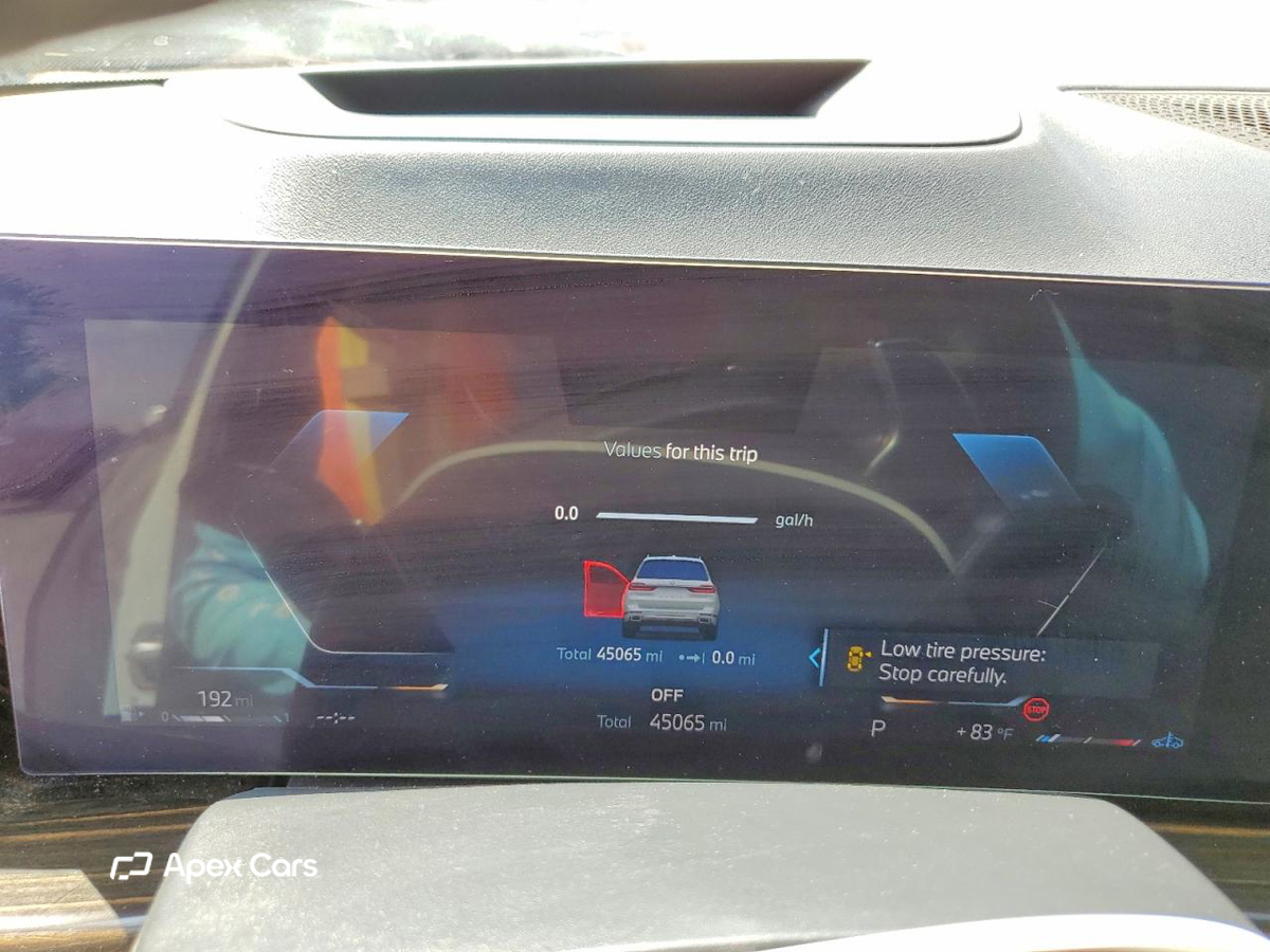BMW X7 2025