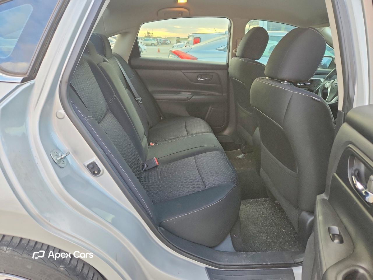Nissan Altima 2016