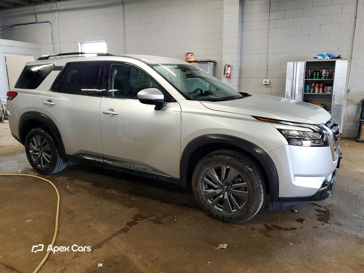 Nissan Pathfinder 2024