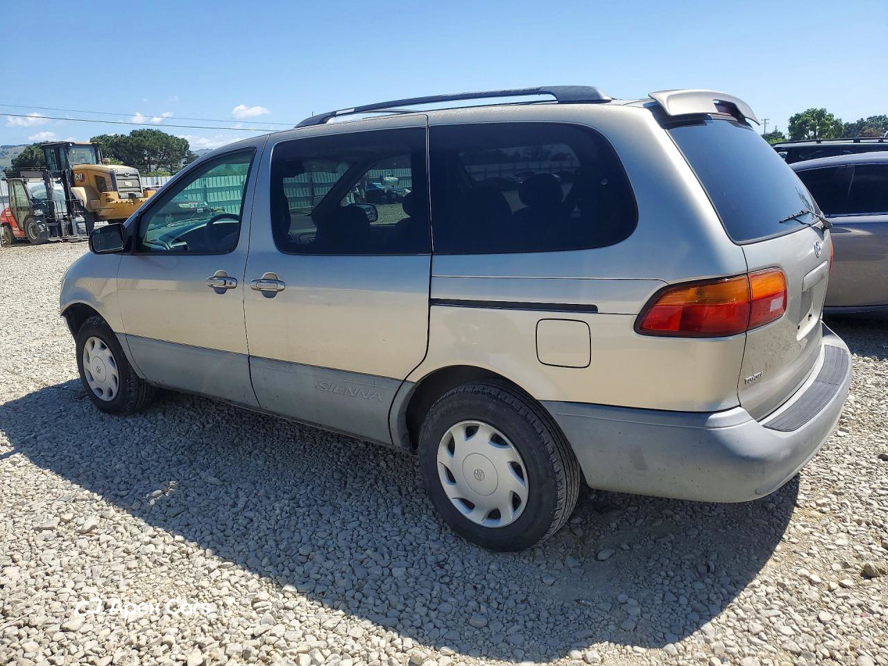 Toyota Sienna 2000