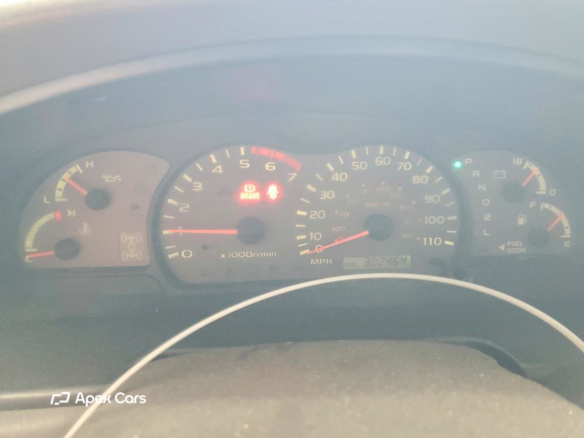 Toyota Sequoia 2002