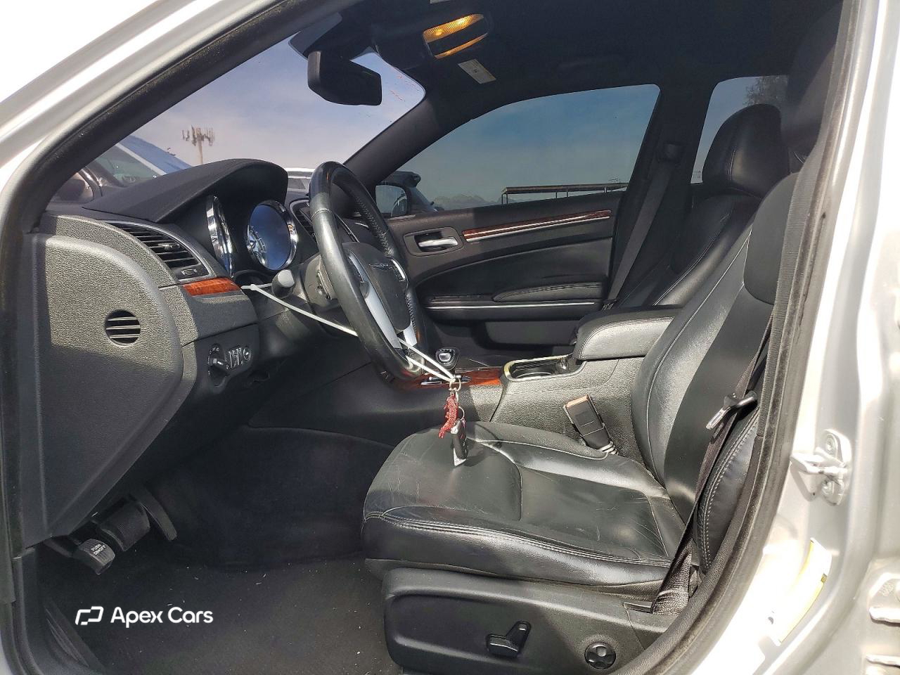 Chrysler 300 2012