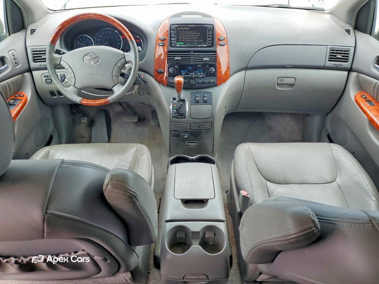 Toyota Sienna 2006