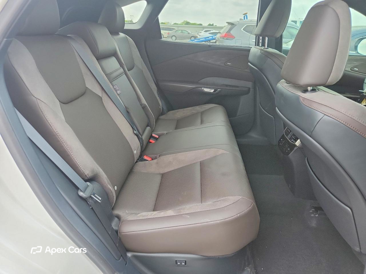 Lexus RX 2023