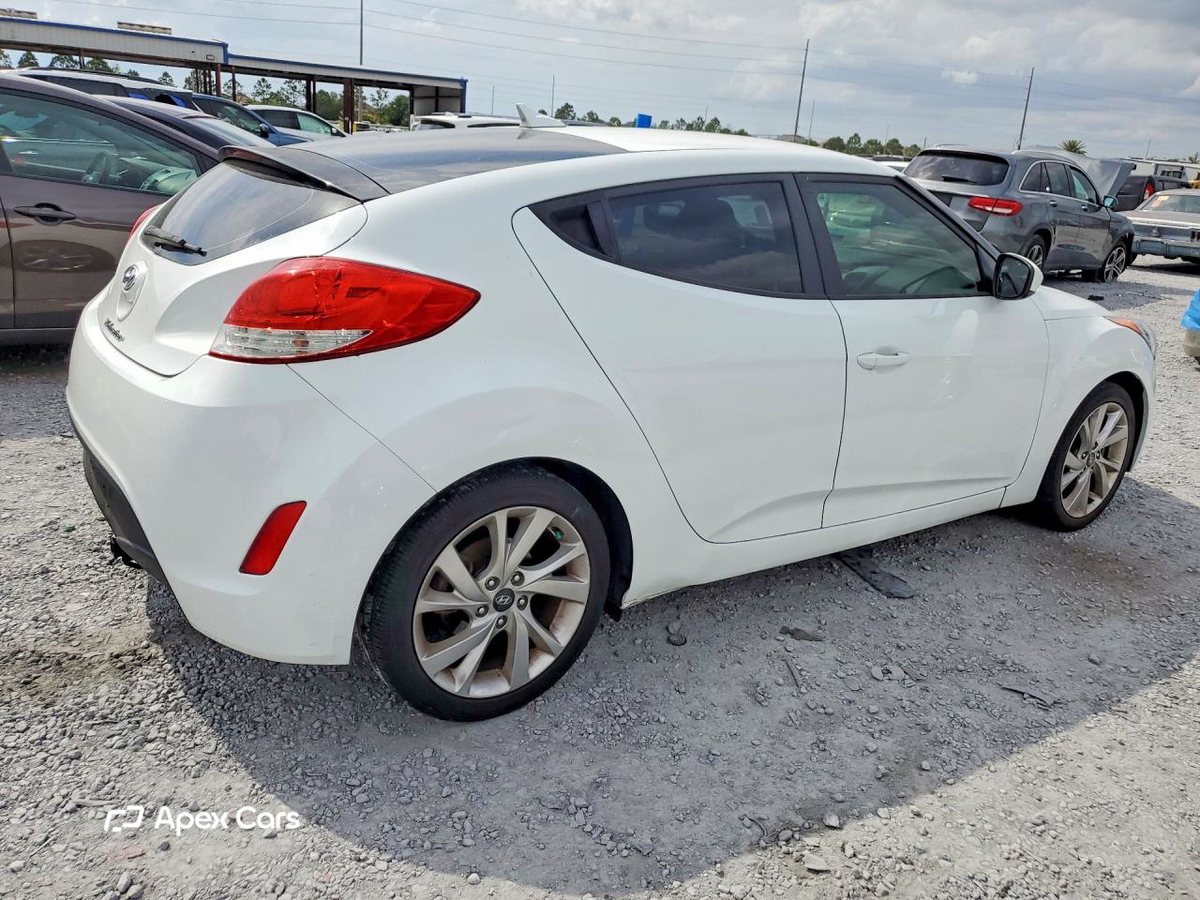 Hyundai Veloster 2016