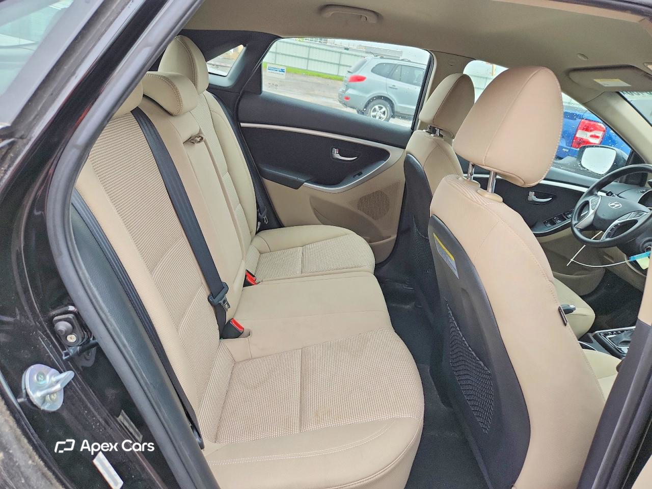 Hyundai Elantra 2013