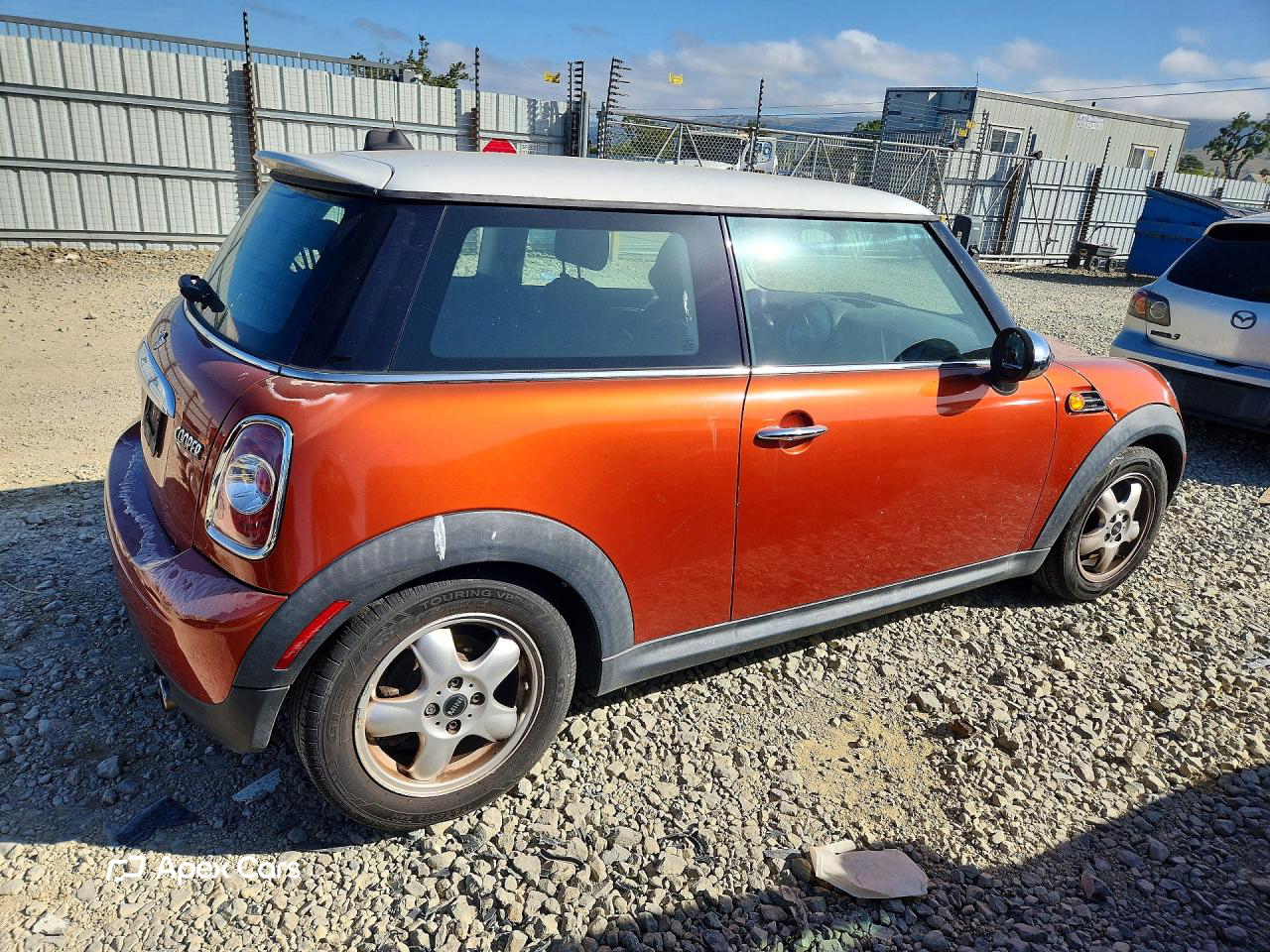 MINI Cooper 2011