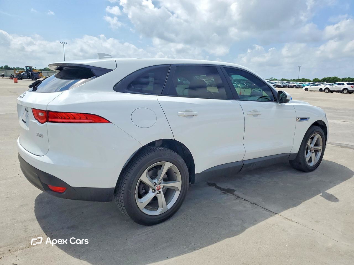 Jaguar F-Pace 2017