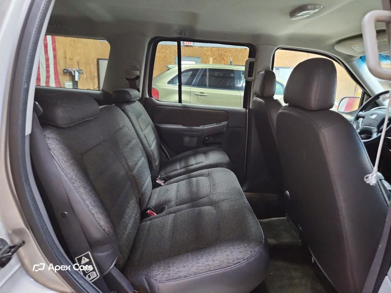 Ford Explorer 2002