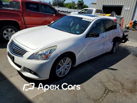 Infiniti Q40 2015 - Image 1 of 13