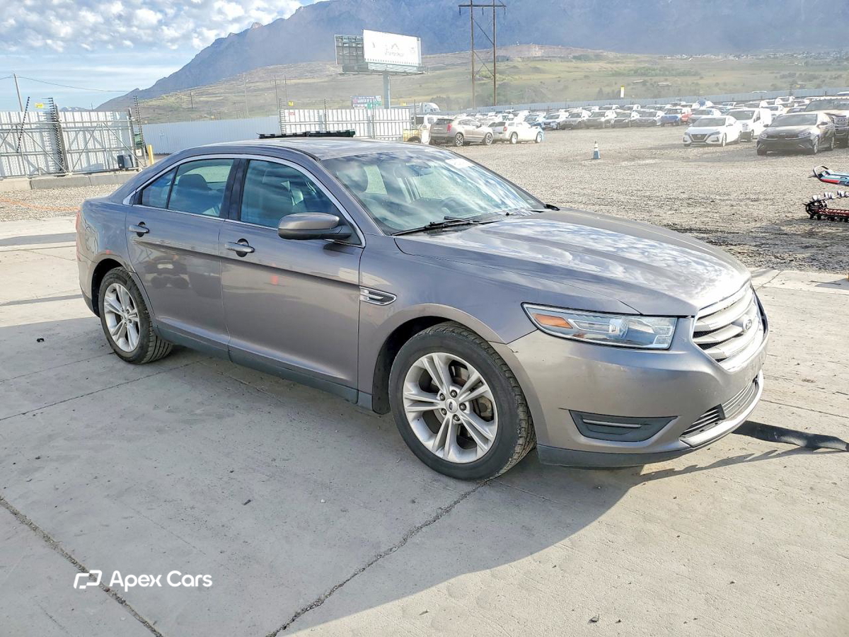 Ford Taurus 2013