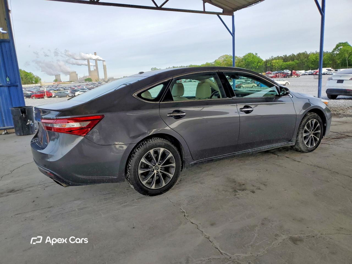 Toyota Avalon 2017