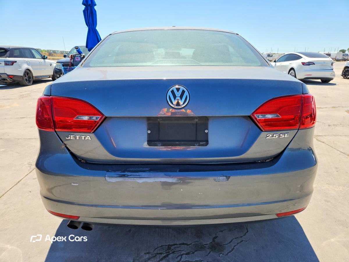 Volkswagen Jetta 2013