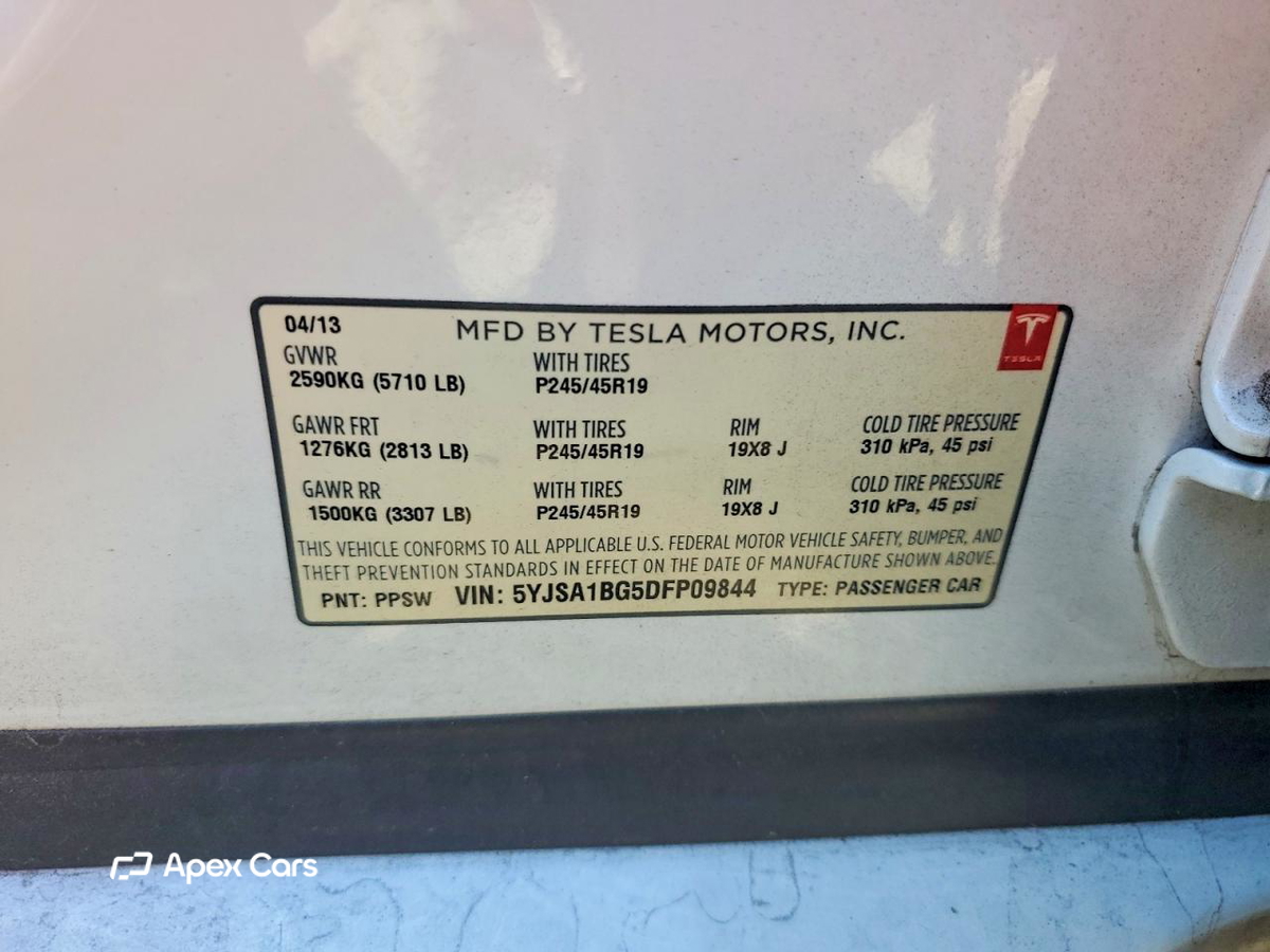 Tesla Model S 2013