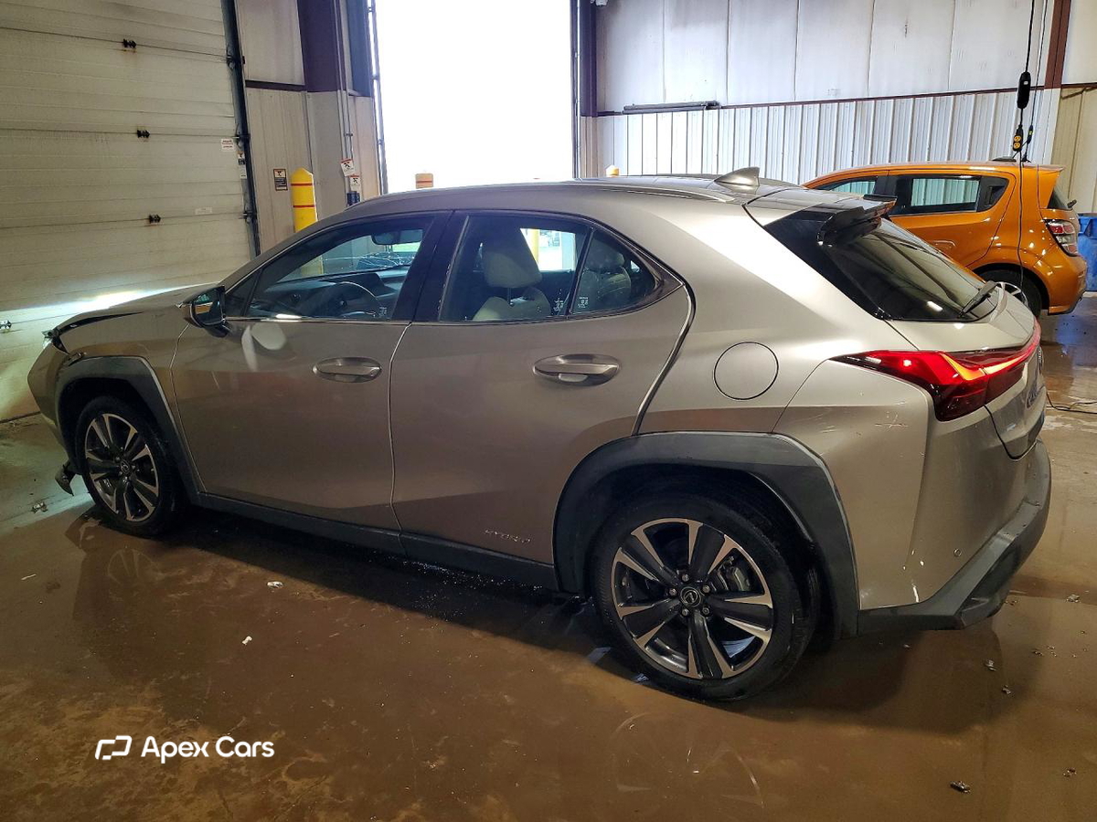 Lexus UX 2020