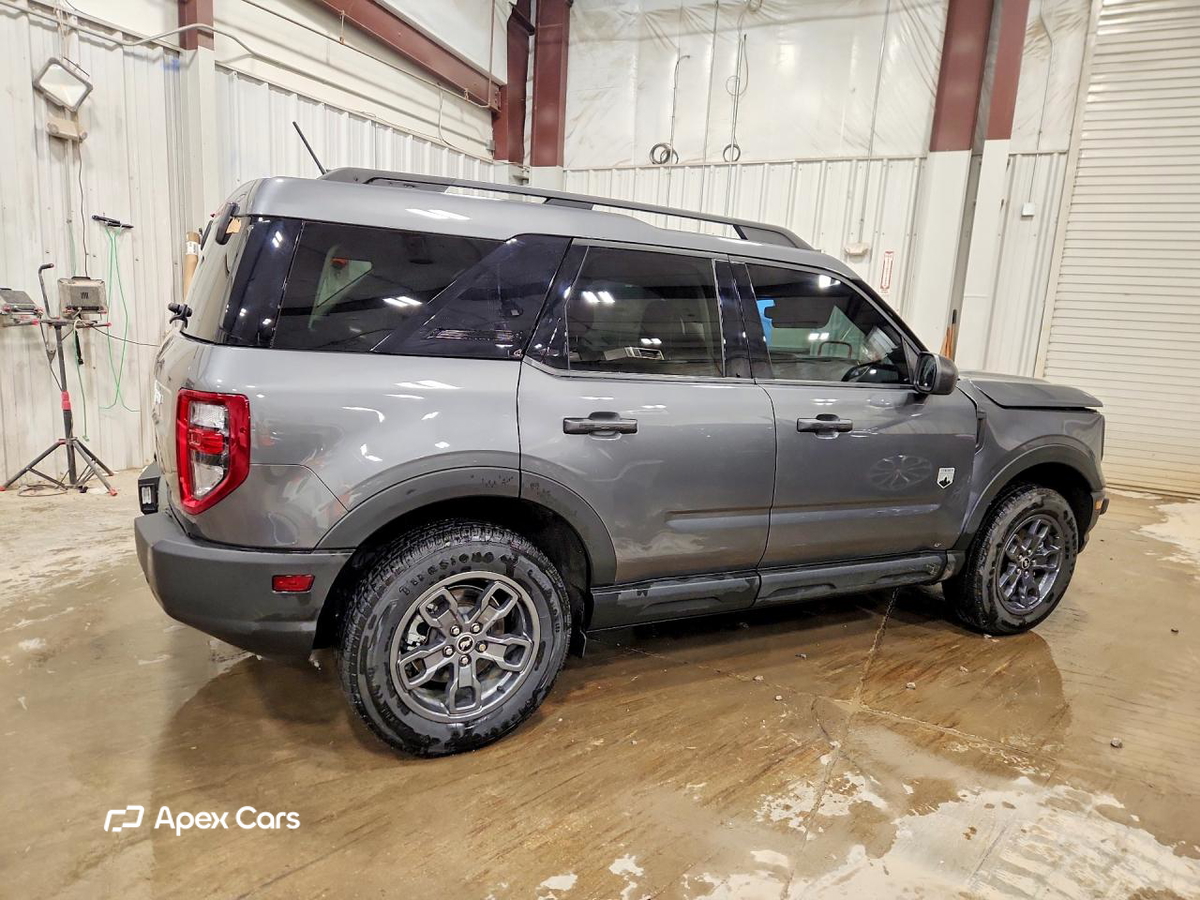 Ford Bronco 2024