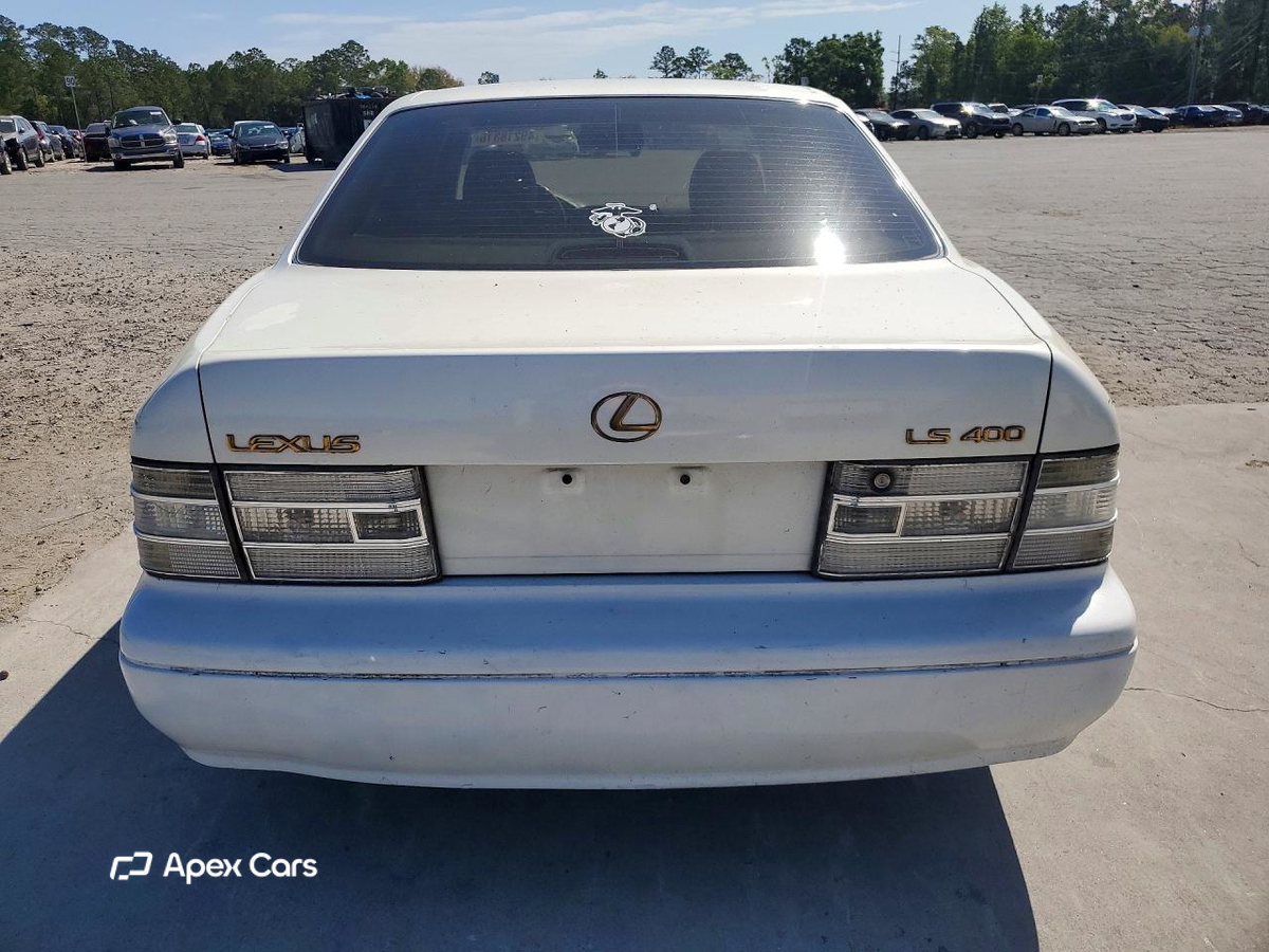Lexus LS 1999