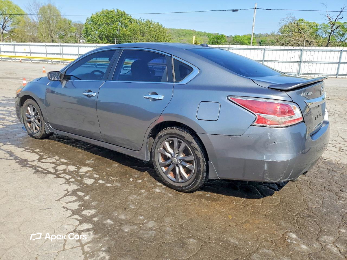 Nissan Altima 2015