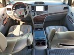 Toyota Sienna 2012