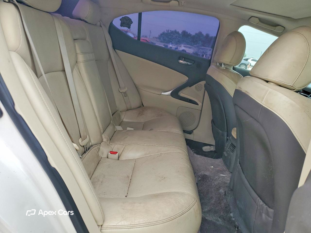 Lexus IS 2011